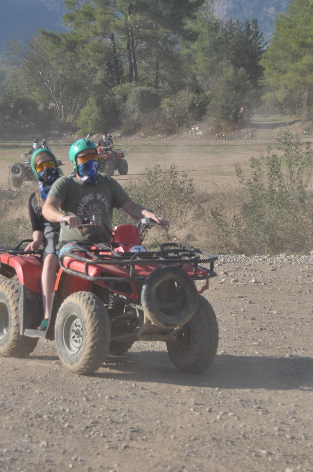 Quad Safari + Rafting + Monster + Zipline (4'in 1)